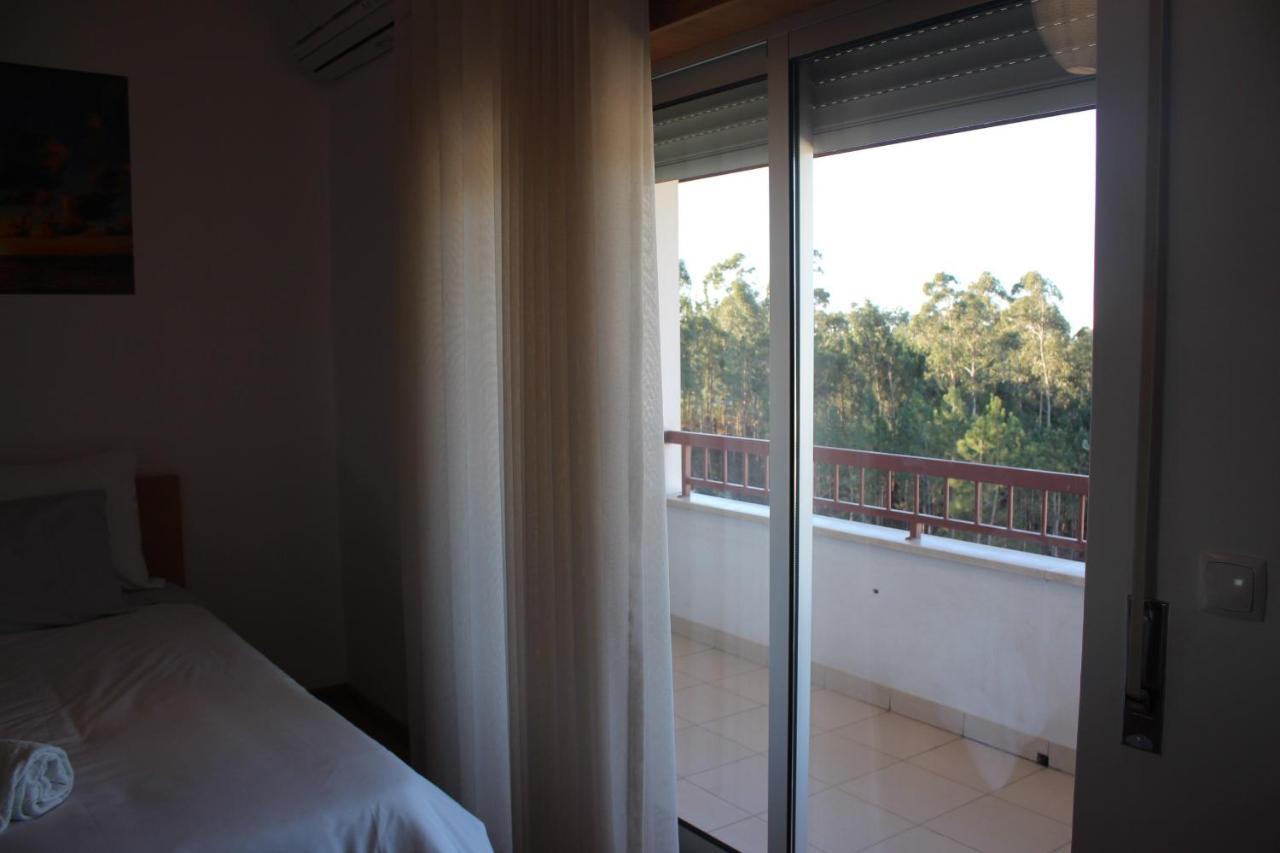 Hotel Solar Da Charneca 莱里亚 外观 照片