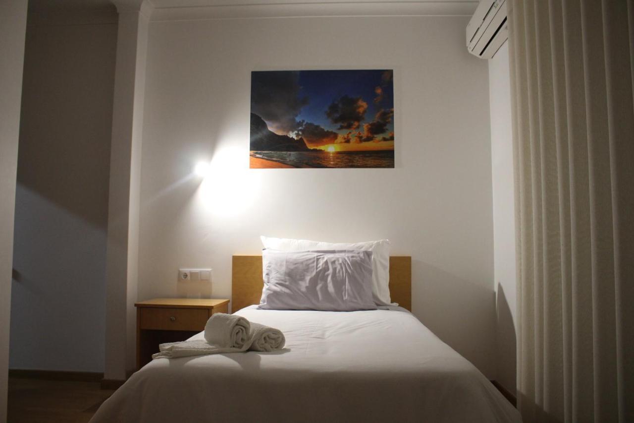 Hotel Solar Da Charneca 莱里亚 外观 照片