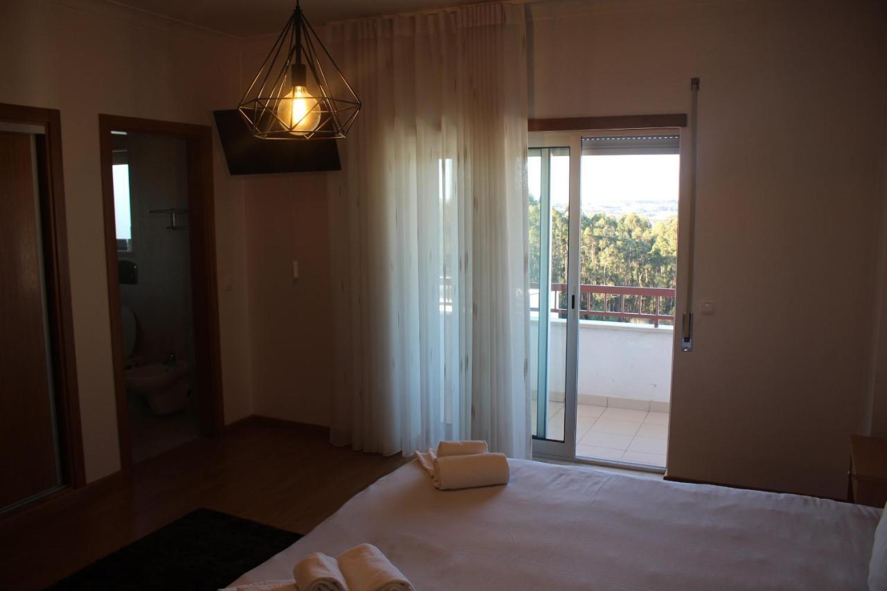 Hotel Solar Da Charneca 莱里亚 外观 照片