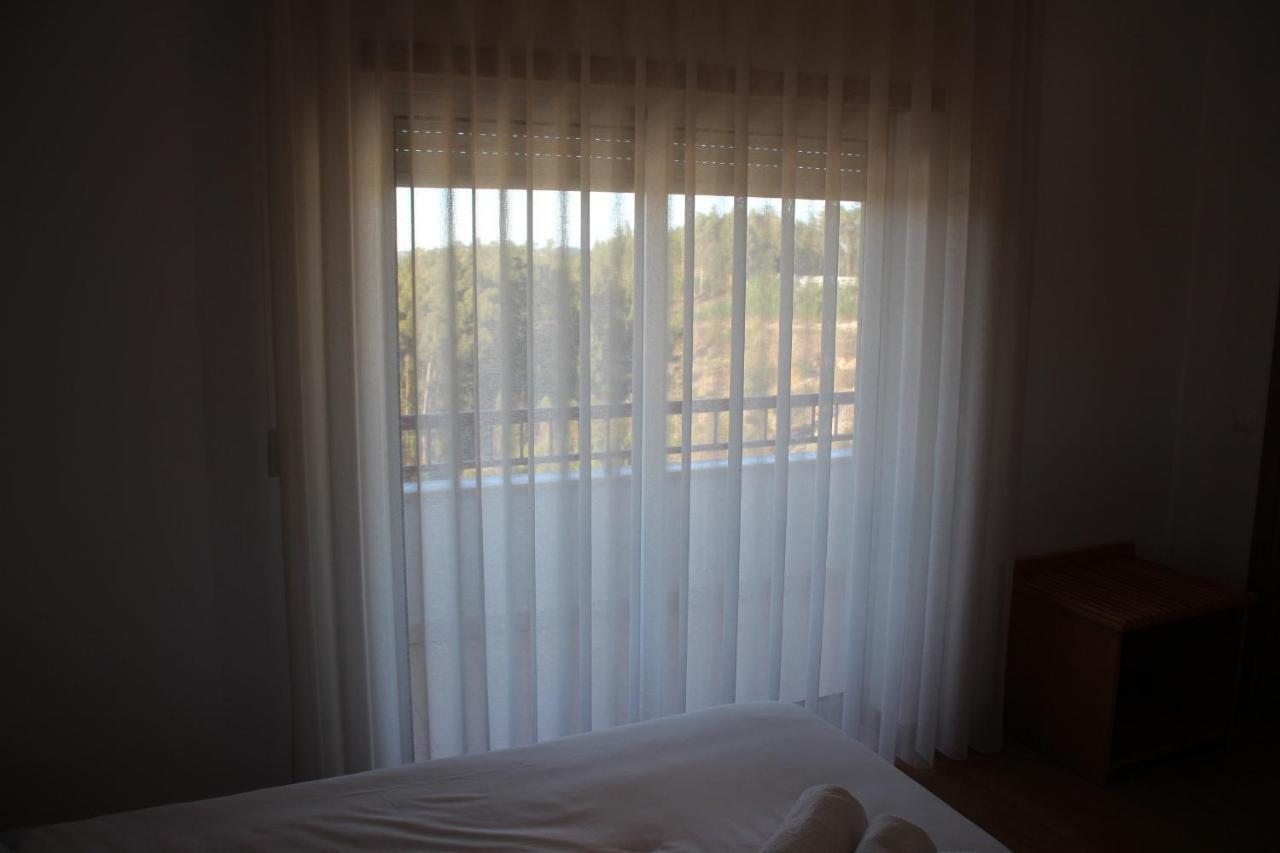 Hotel Solar Da Charneca 莱里亚 外观 照片