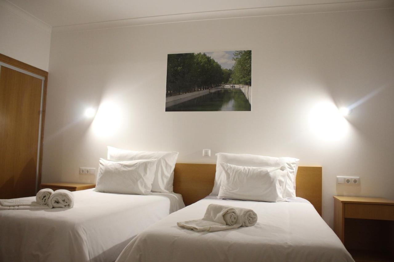 Hotel Solar Da Charneca 莱里亚 外观 照片